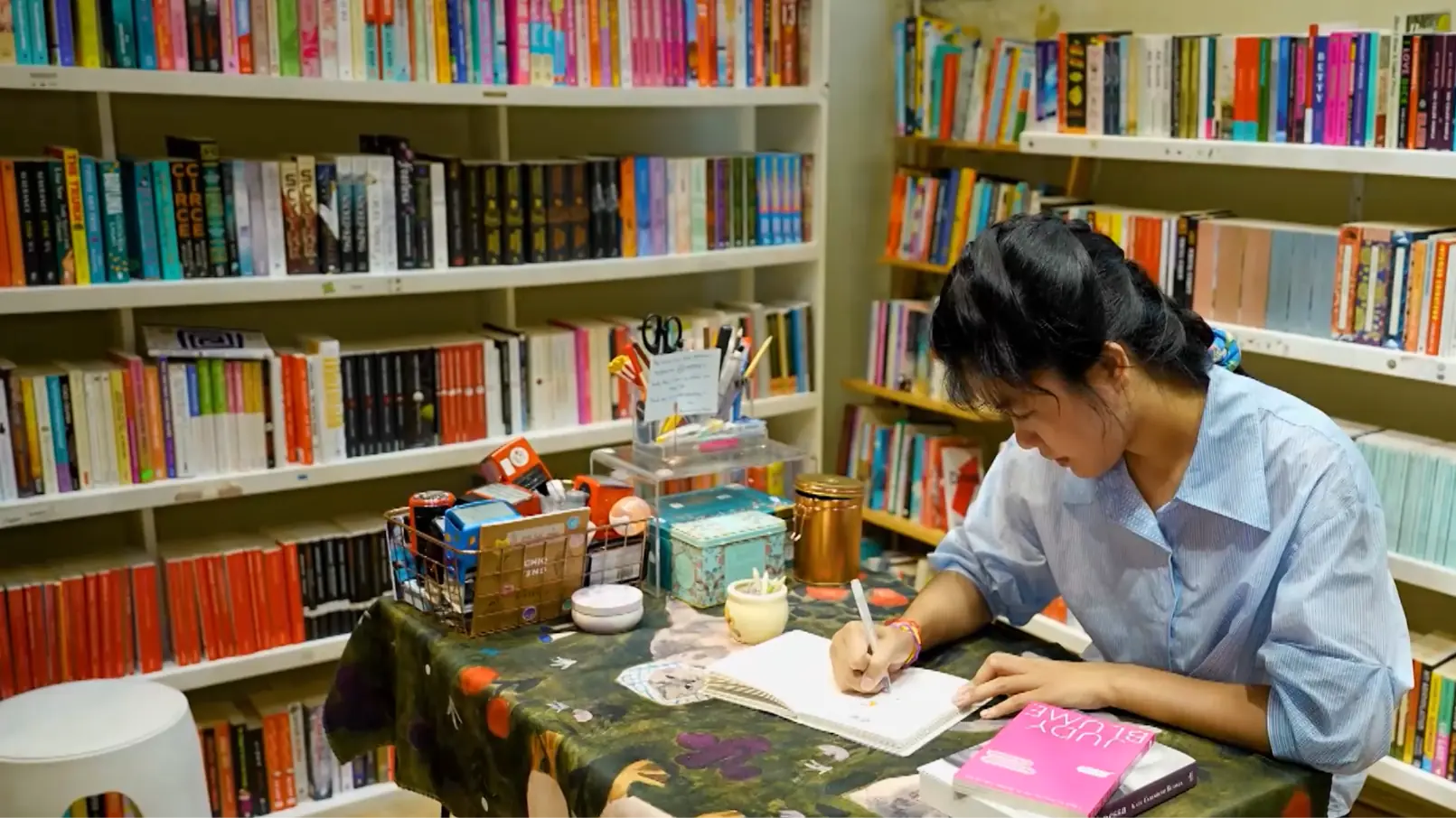 Đến với sách | Hà Nội đến để yêu | 30/07/2025